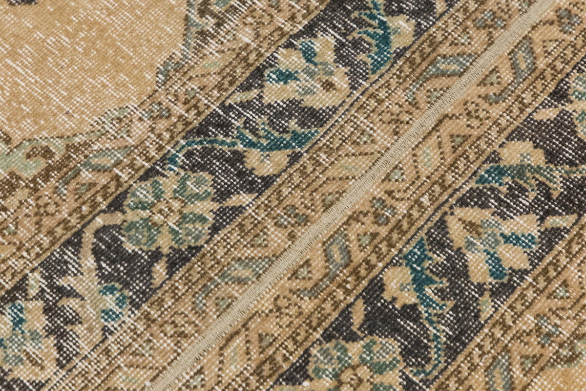 Runner Rug 2'3" x 23 feet 68 x 700 cm