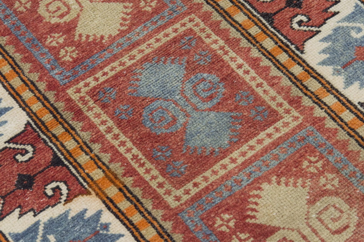 Runner Rug 2'3" x 9'5" feet 68 x 286 cm