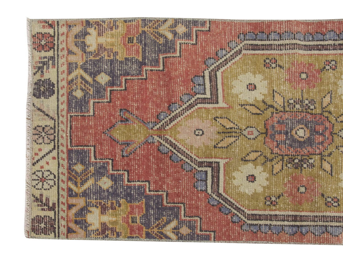 Runner Rug 2'4" x 5'5" feet  71 x 164 cm