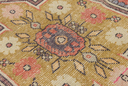 Runner Rug 2'4" x 5'5" feet  71 x 164 cm