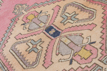 Runner Rug 2'4" x 6'3" feet  71 x 190 cm
