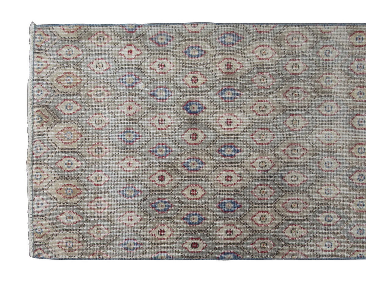 Runner Rug 2'4" x 8'2" feet  76 x 248 cm