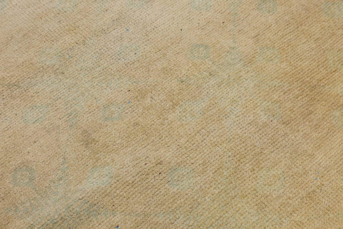 Runner Rug 2'4" x 8'2" feet 70 x 250 cm
