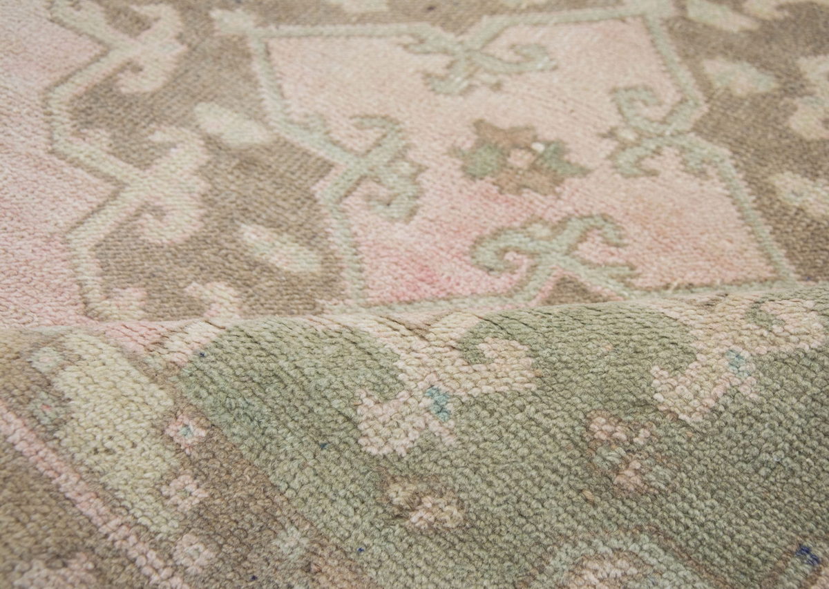 Runner Rug 2'6" x 12'4" feet  77 x 376 cm