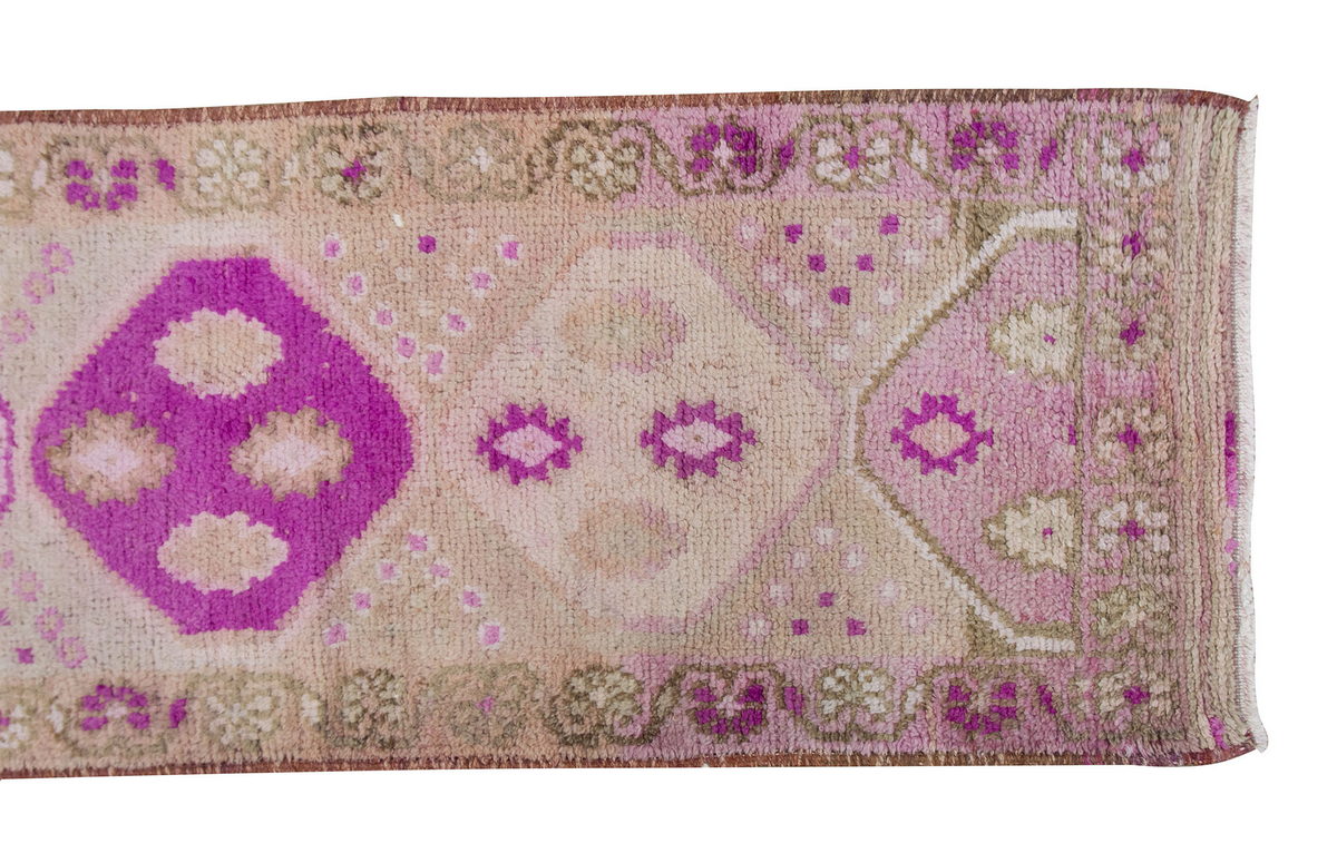 Runner Rug 2'6" x 12'6" feet  76 x 381 cm
