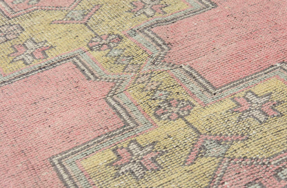 Runner Rug 2'6" x 8'8" feet  75 x 264 cm