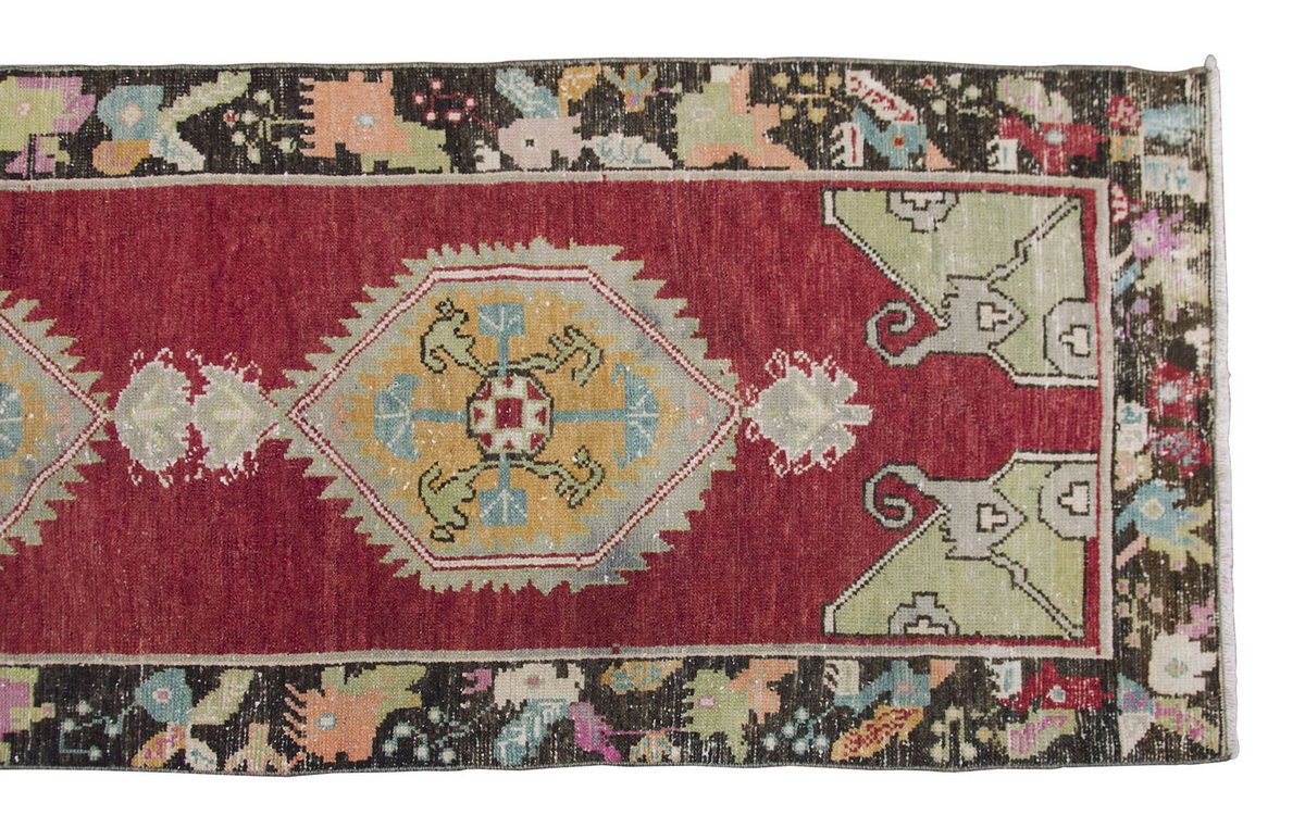 Runner Rug 2'6" x 9'7" feet  77 x 292 cm