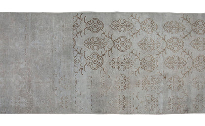 Runner Rug 2'6" x 9'9" feet  77 x 296 cm