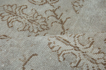 Runner Rug 2'6" x 9'9" feet  77 x 296 cm