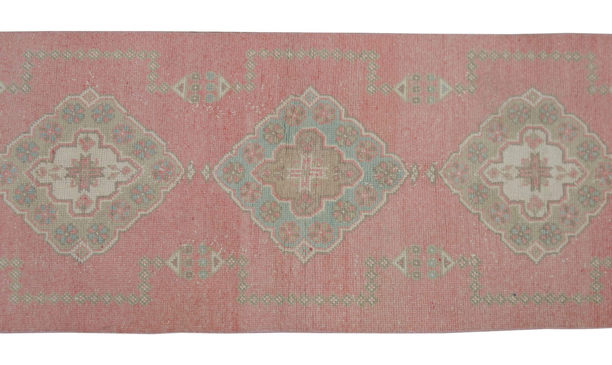 Runner Rug 2'7" x 11'3" feet  79 x 344 cm