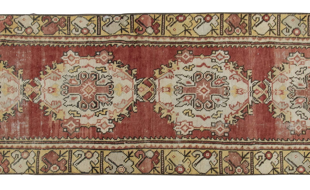 Runner Rug 2'7" x 9'9" feet  79 x 297 cm