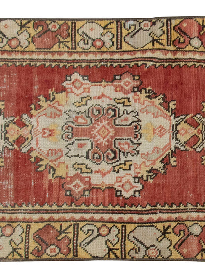 Runner Rug 2'7" x 9'9" feet  79 x 297 cm