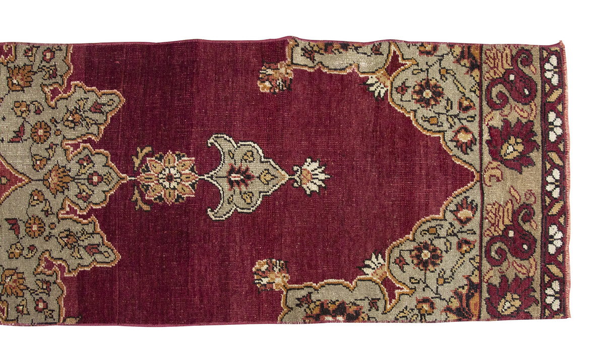 Runner Rug 2'3" x 10" feet  68 x 300 cm
