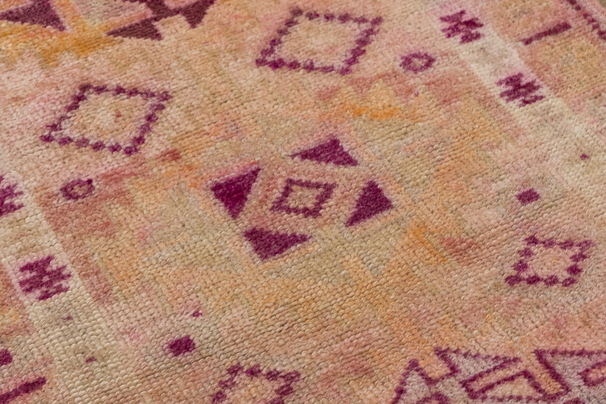 Runner Rug 2'8" x 11'11" feet 82 x 362 cm