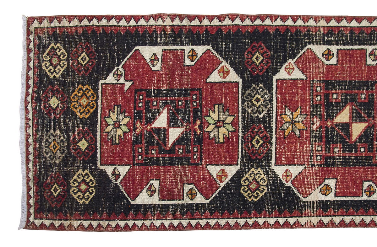 Runner Rug 3" x 10'6" feet  93 x 320 cm