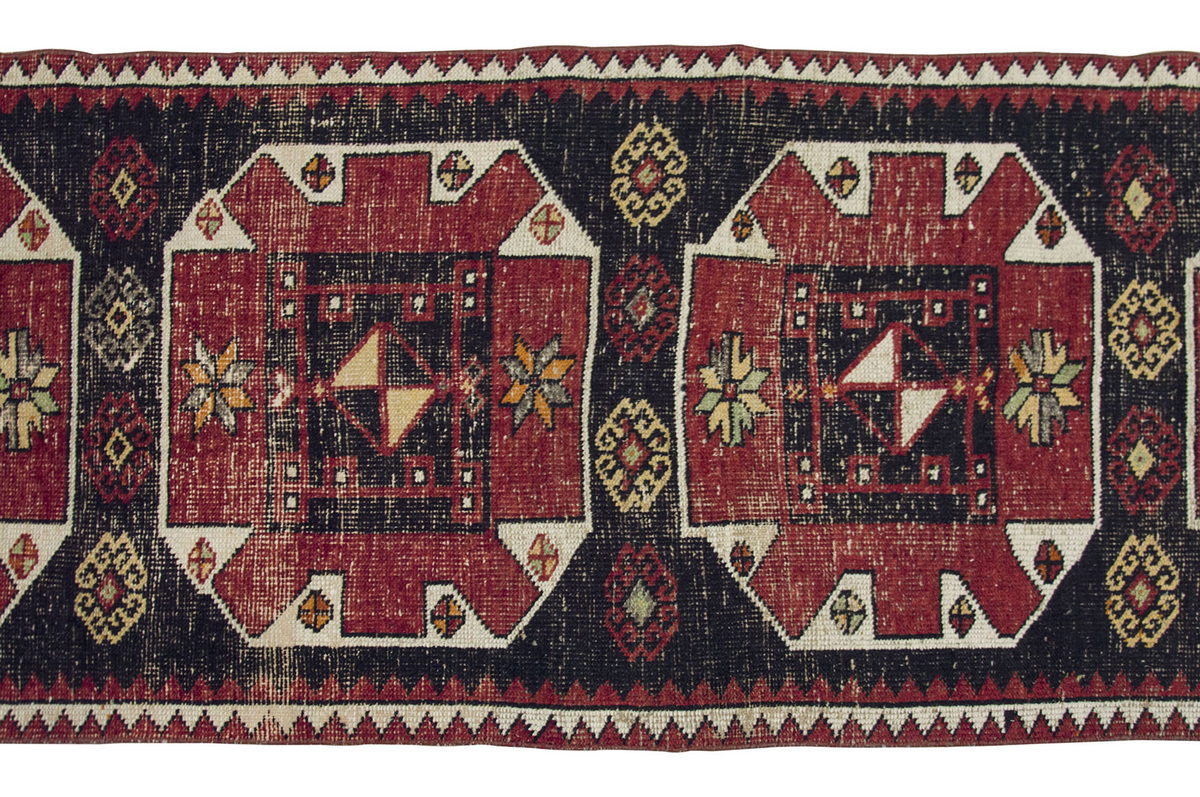 Runner Rug 3" x 10'6" feet  93 x 320 cm