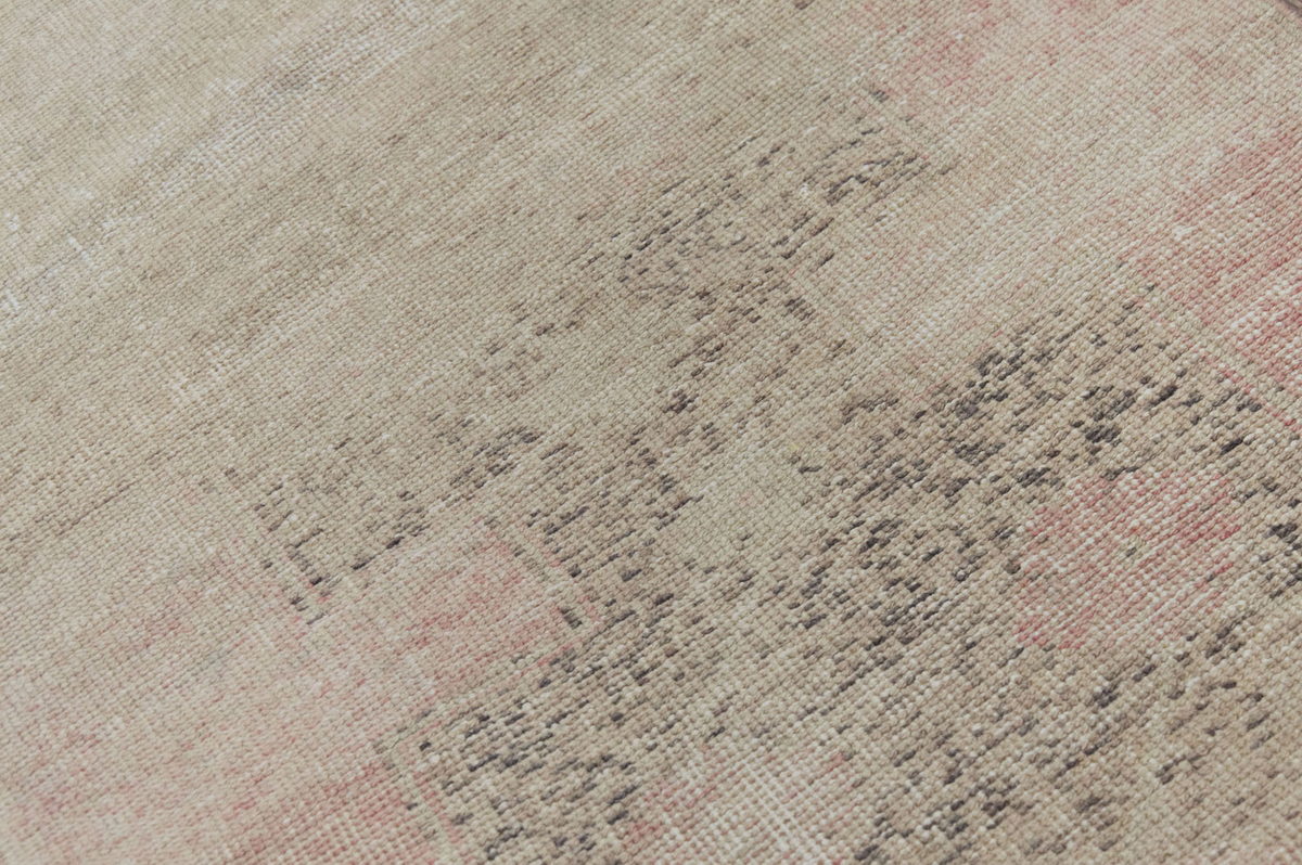 Runner Rug 3" x 12" feet  86 x 368 cm