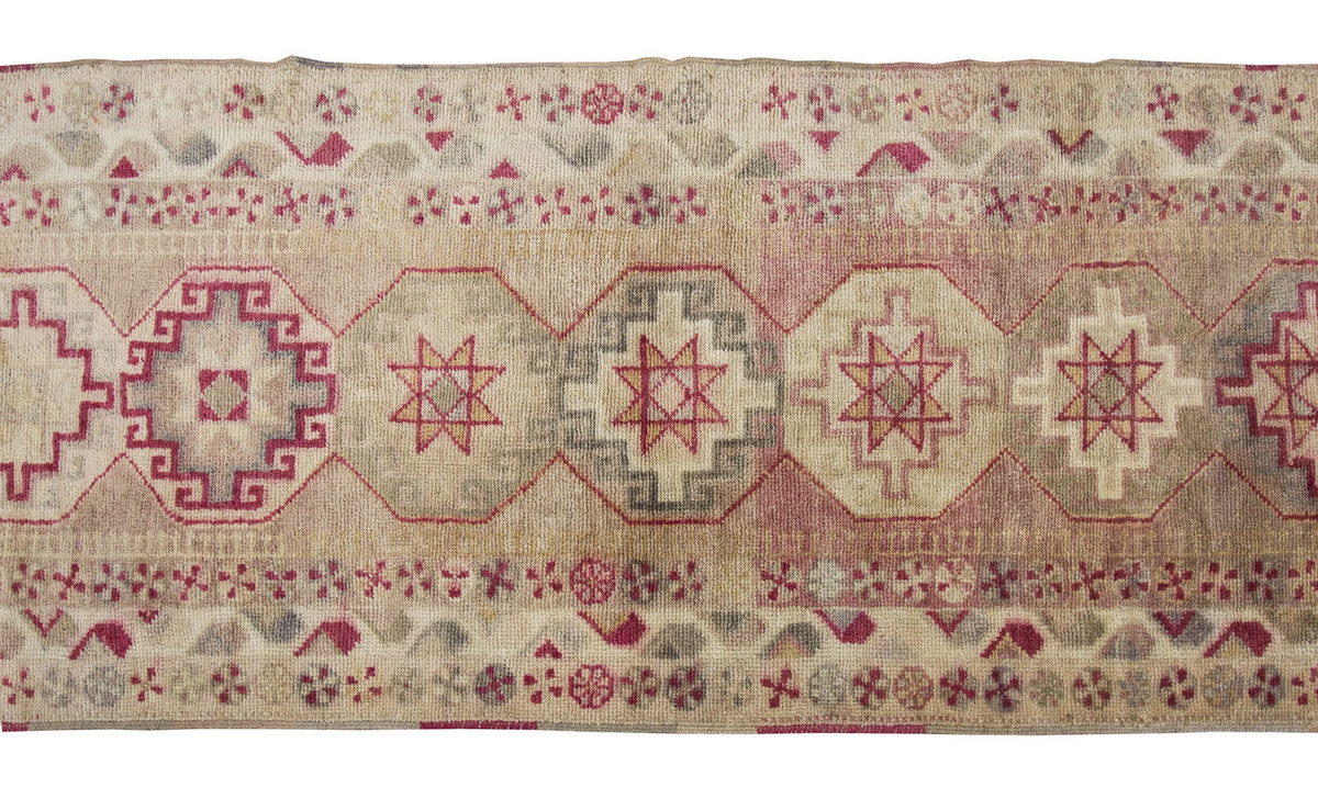 Runner Rug 3" x 13'6" feet  92 x 412 cm