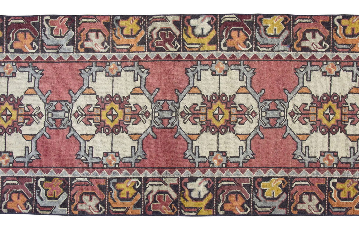 Runner Rug 3" x 9'8" feet  88 x 295 cm