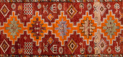 Runner Rug 3'3" x 7 feet 100 x 213 cm