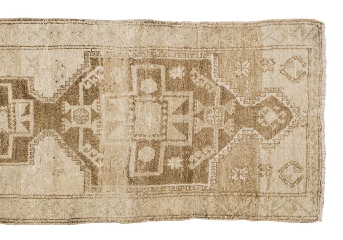 Runner Rug 3'4" x 10'6" feet 102 x 320 cm