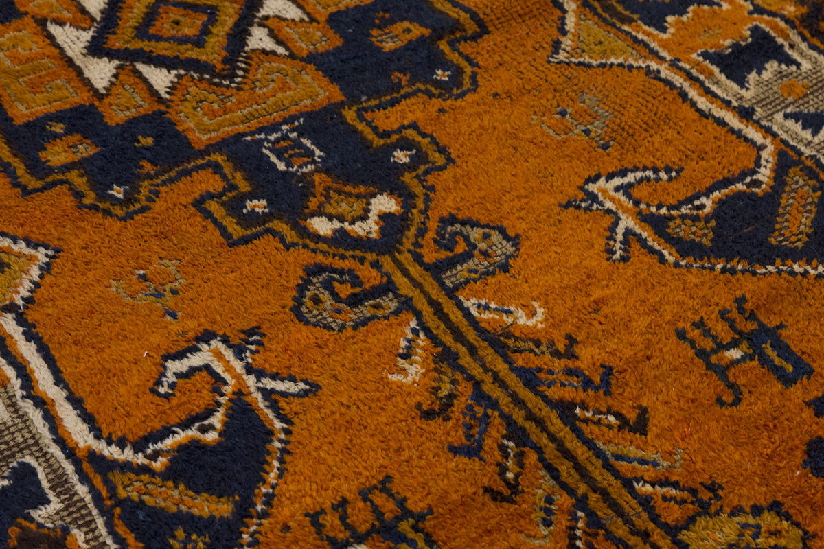 Runner Rug 3'5" x 9'9" feet 105 x 297 cm
