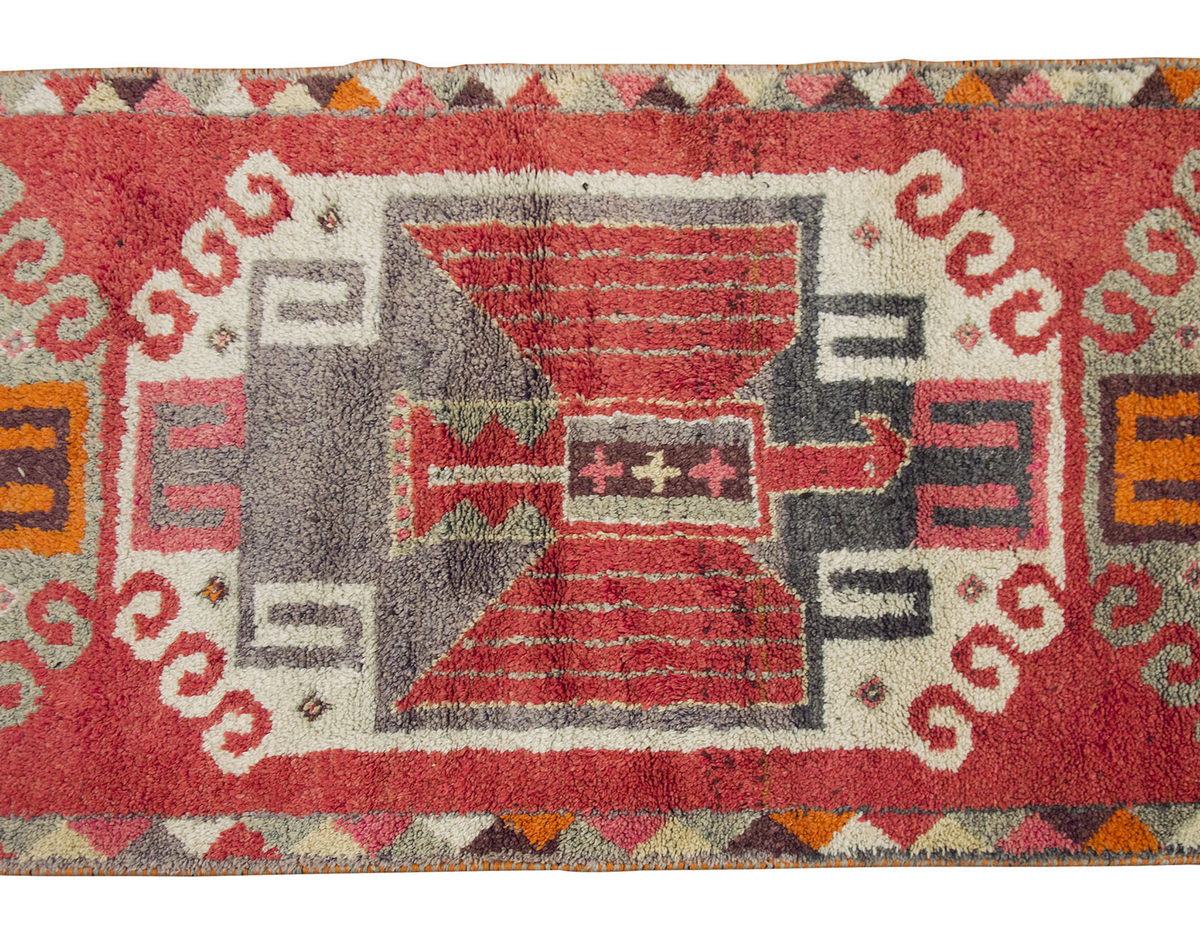 Runner Rug 3'7" x 13'5" feet  110 x 410 cm