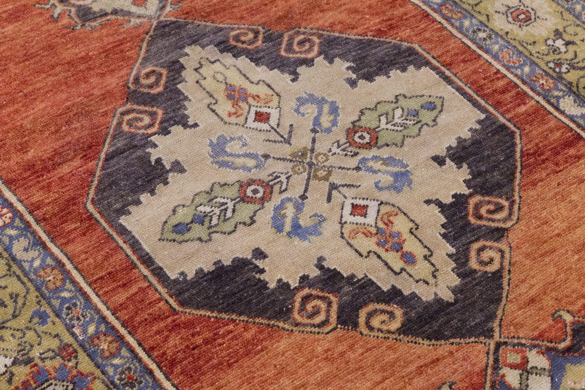Runner Rug 3'8" x 11'6" feet 112 x 350 cm