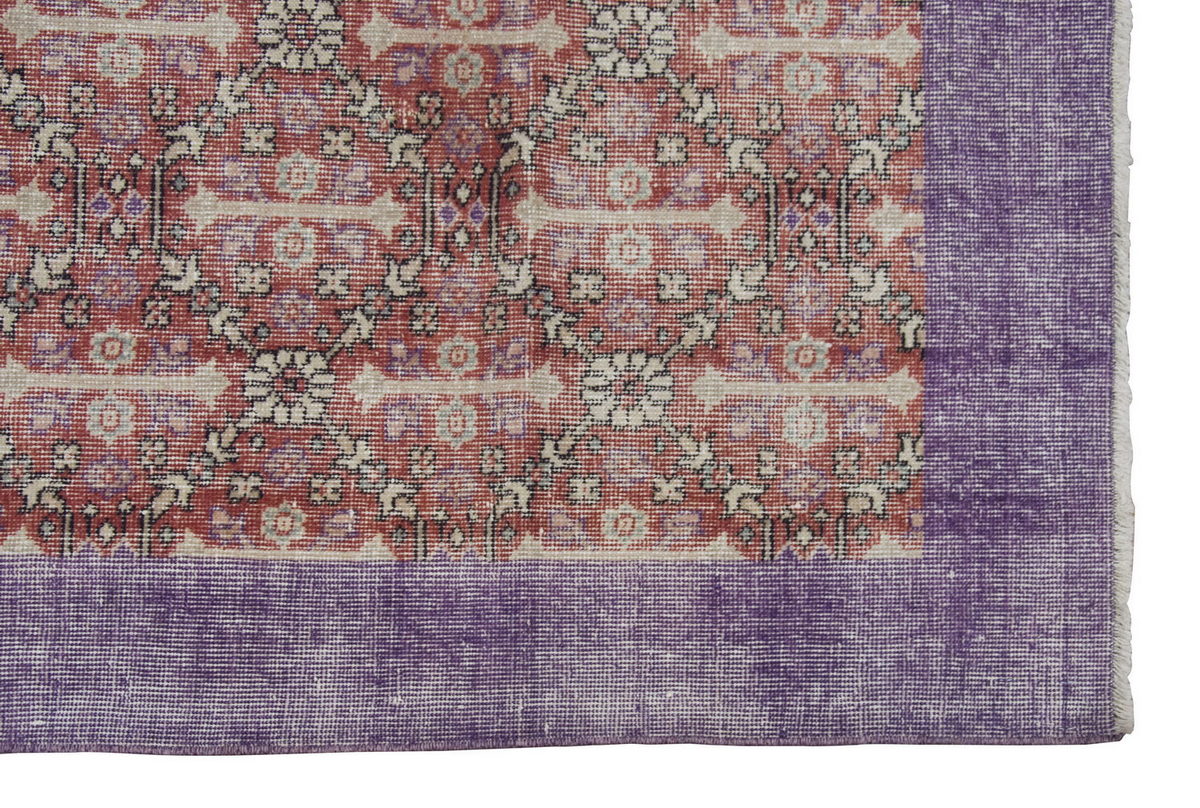 Vintage Rug 4" x 6'9" feet  117 x 205 cm