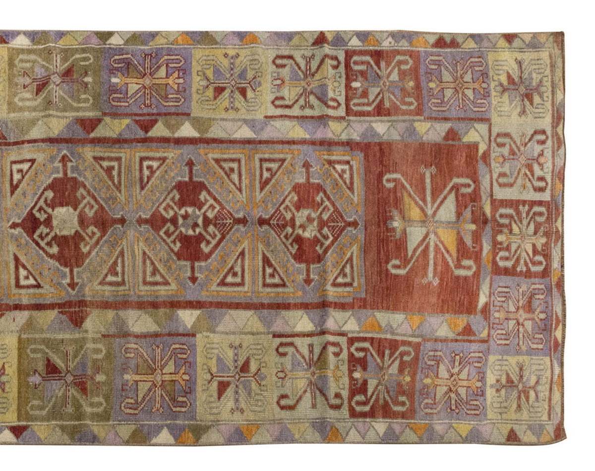 Runner Rug 4'1" x 10'8" feet 125 x 325 cm