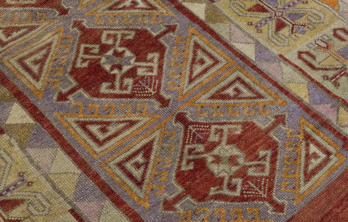 Runner Rug 4'1" x 10'8" feet 125 x 325 cm