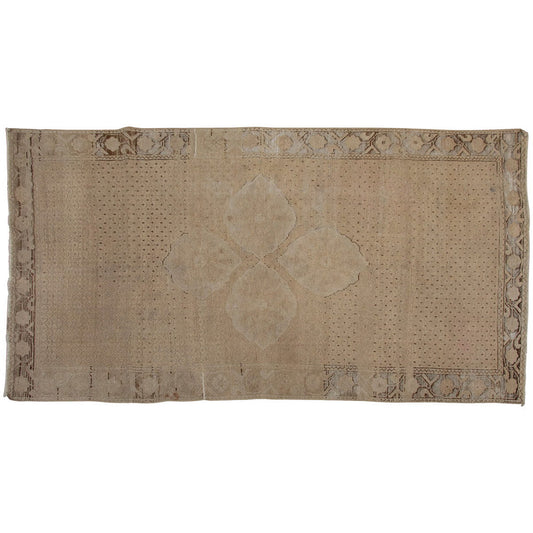 Turkish Rug 4" x 7'9" feet  121 x 236 cm