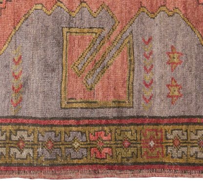 Vintage Turkish Rug, 140 × 280 cm / 4.6 x 9.2 ft Rug, Handmade Wool Anatolian Rug