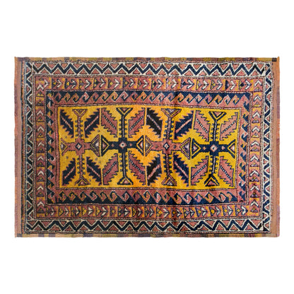 Vintage Kurdish Herki Rug, 145 × 220 cm / 4.8 x 7.2 ft Handmade Wool Rug