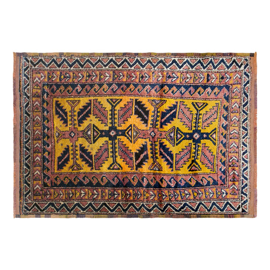 Vintage Kurdish Herki Rug, 145 × 220 cm / 4.8 x 7.2 ft Handmade Wool Rug