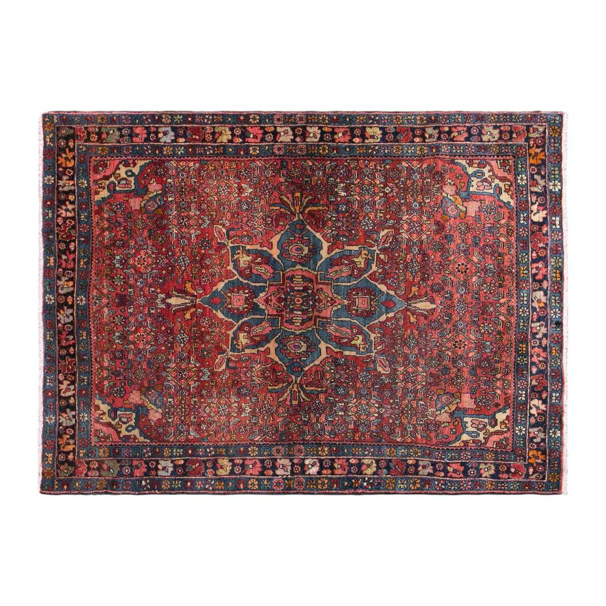 Vintage Turkish Small Rug, 112 x 163 cm / 3.7 x 5.3 feet