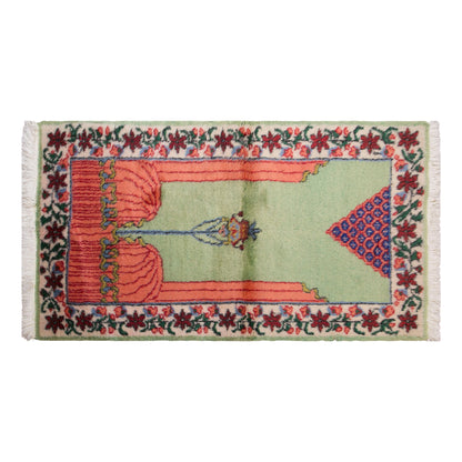 Prayer Rug 2.5 x 4.6 feet 76 x 140 cm