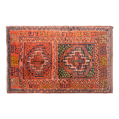 Vintage Kurdish Rug, 106 × 148 cm / 3.5 x 4.9 ft Handmade Wool Rug