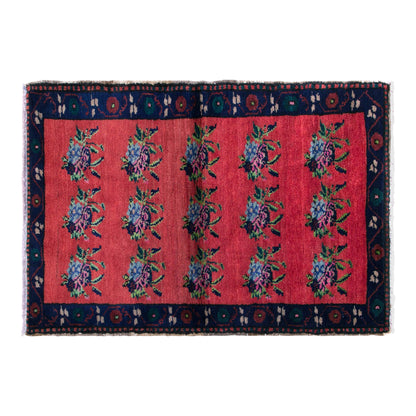 Prayer Rug 3 x 4.1 feet 90 x 125 cm