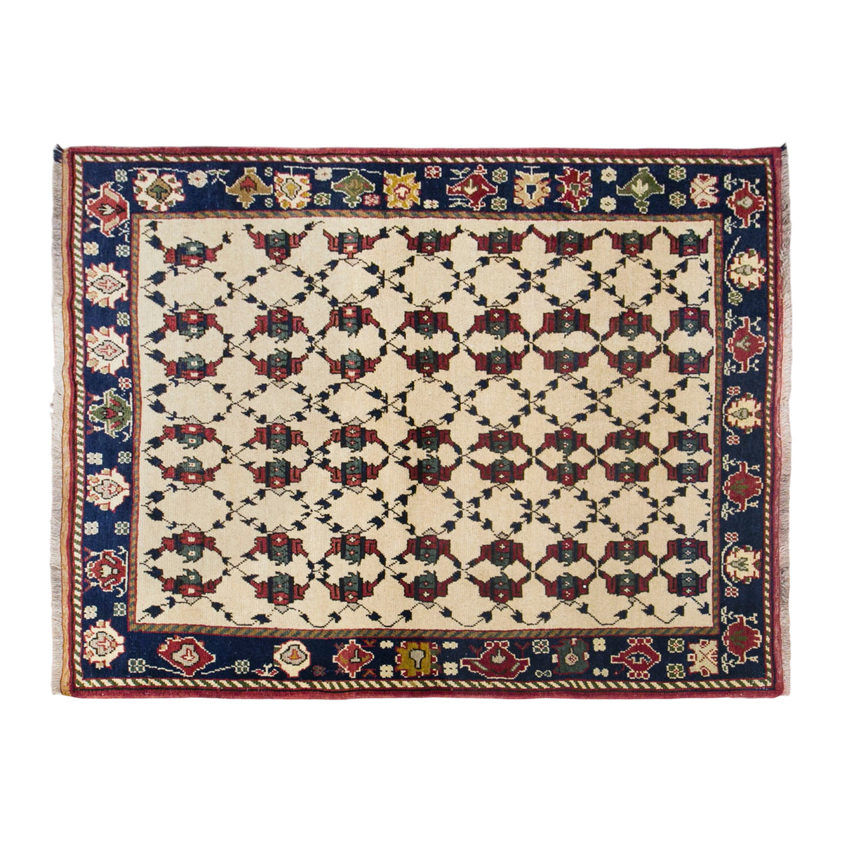 Vintage Konya Karapinar Rug, 135 × 156 cm / 4.4 x 5.1 ft Handmade Wool Rug