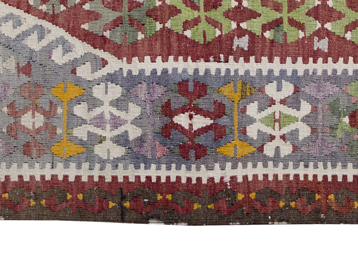 Vintage Denizli Kilim Rug, Oushak Area Kilim 2'9" x 4'7" feet 84 x 140 cm
