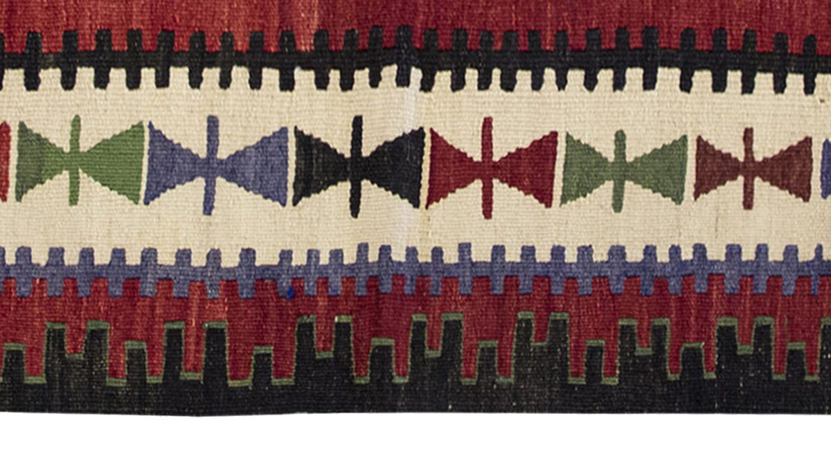 Vintage Kilim Rug, Oushak Area Kilim 3'1" x 4'4" feet 95 x 133 cm
