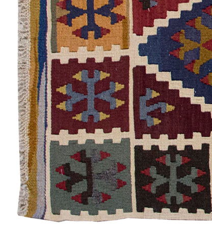 Vintage Kilim Rug,Konya Ereğli Kilim 3'7" x 5'8" feet 109 x 173 cm