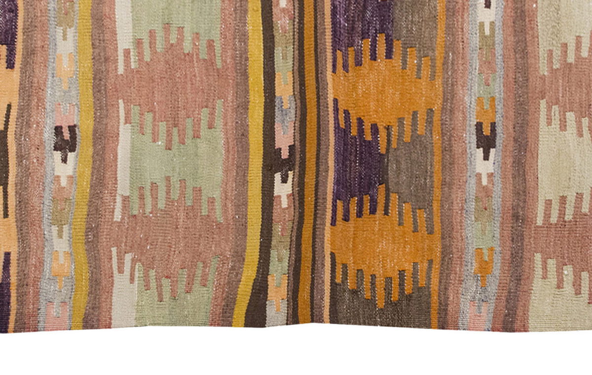 Vintage Kilim Rug, Konya Kilim 4" x 5'8" feet 119 x 173 cm