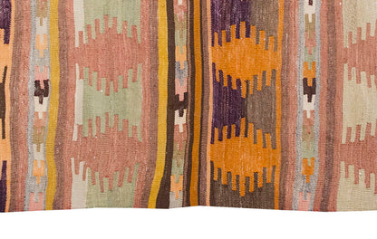 Vintage Kilim Rug, Konya Kilim 4" x 5'8" feet 119 x 173 cm