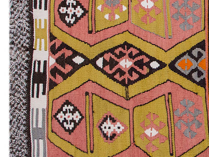 Vintage Kilim Rug,Kırşehir Kilim 2'6" x 4'6" feet 76 x 136 cm