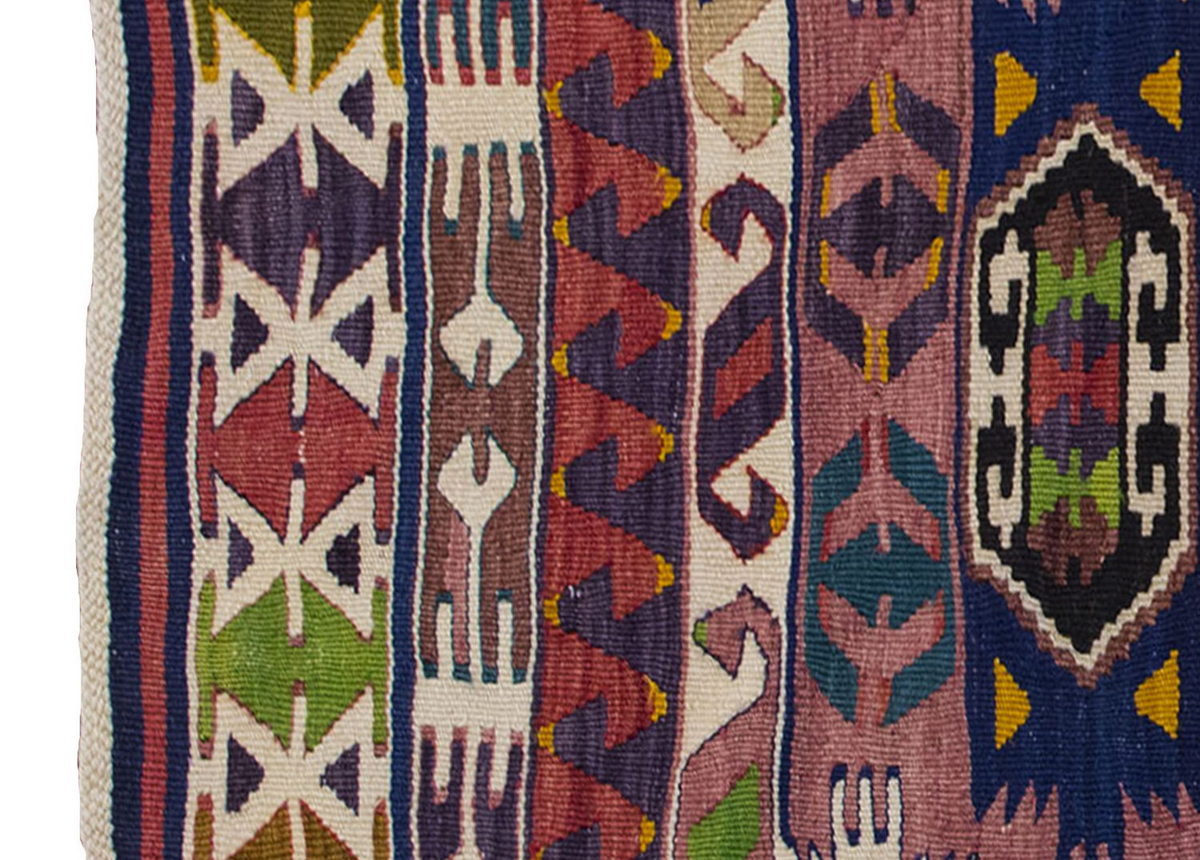 Vintage Kilim Rug, Sacıkara Tribal Kilim 2'7" x 4" feet 79 x 118 cm