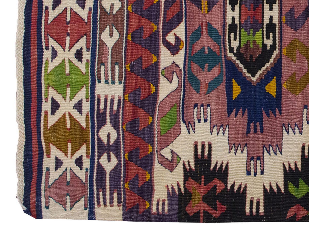Vintage Kilim Rug, Sacıkara Tribal Kilim 2'7" x 4" feet 79 x 118 cm