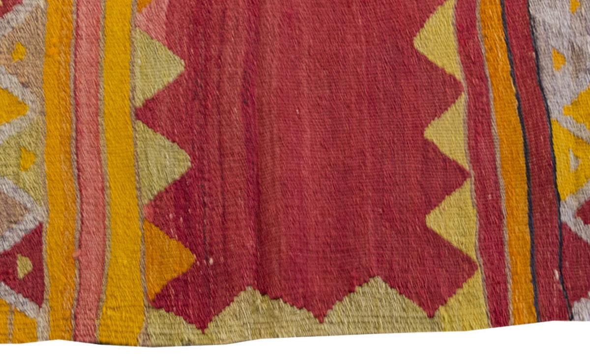 Vintage Kilim Rug,West Part of Turkey Kilim 3'4" x 4" feet 102 x 123 cm