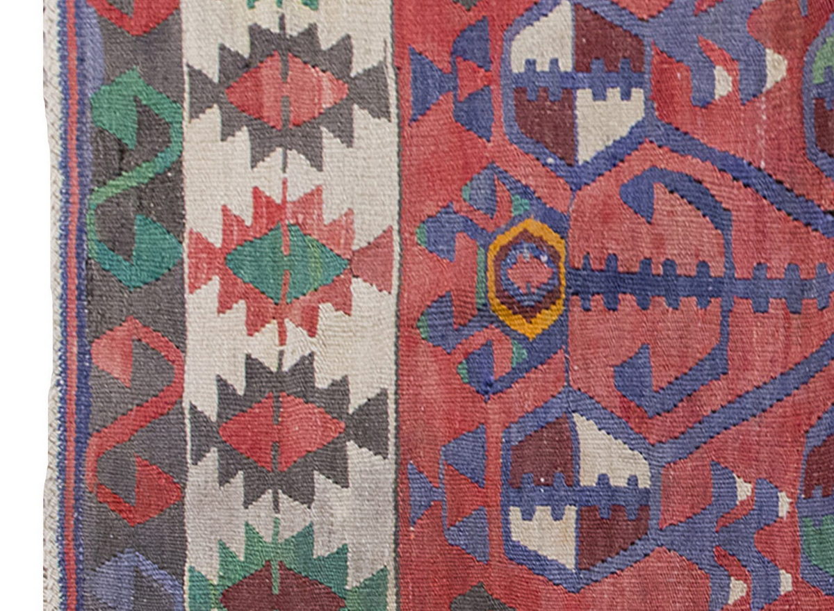 Vintage Kilim Rug,Denizli Kilim 3'4" x 4'8" feet 101 x 142 cm